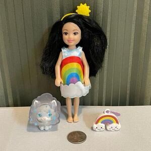 Barbie Chelsea Doll 6" Doll with Sun Headband, Outfit, Pet Kitten & Charm